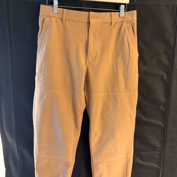 UNIQLO Olive Green Casual Chino Pants and Brown Tapered Jogger Pants - Picture 3 of 4